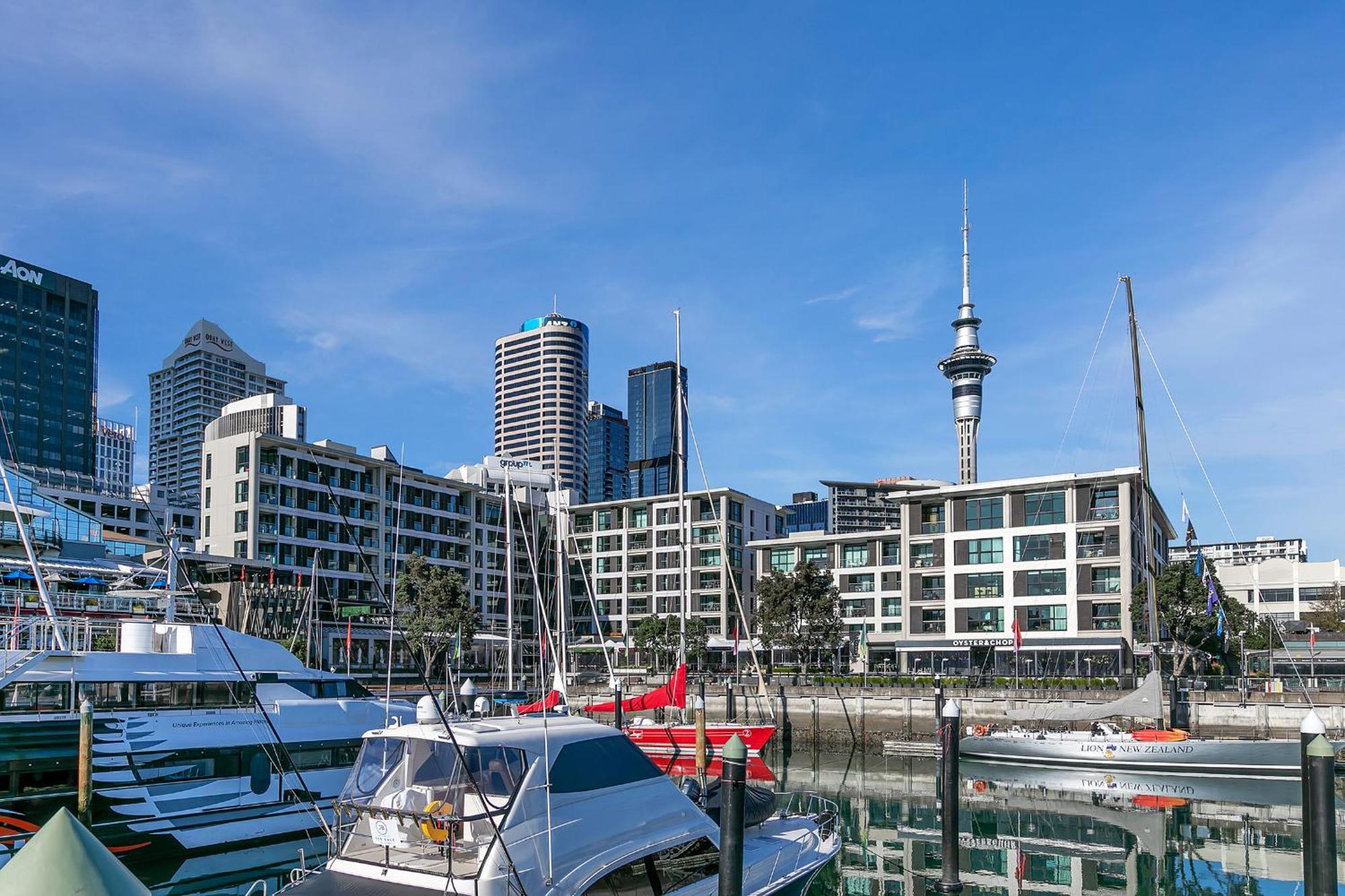 Sophisticated Spacious Apt W Stunning Harbour View Окленд Экстерьер фото